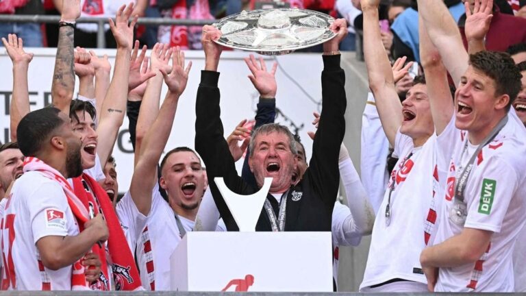 FC Köln kehrt in Bundesliga zurück – Trainer, Transfers und Nachwuchsperspektiven im Fokus 1. FC Köln kehrt in Bundesliga zurück – Trainer, Transfers und Nachwuchsperspektiven im Fokus